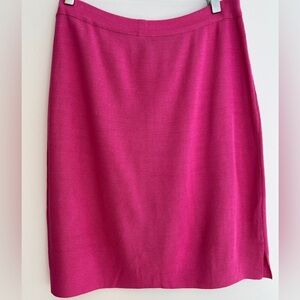ADRIENNE VITTADINI COLLECTION Vintage 100% Silk Fine Knit Skirt Made Hong Kong